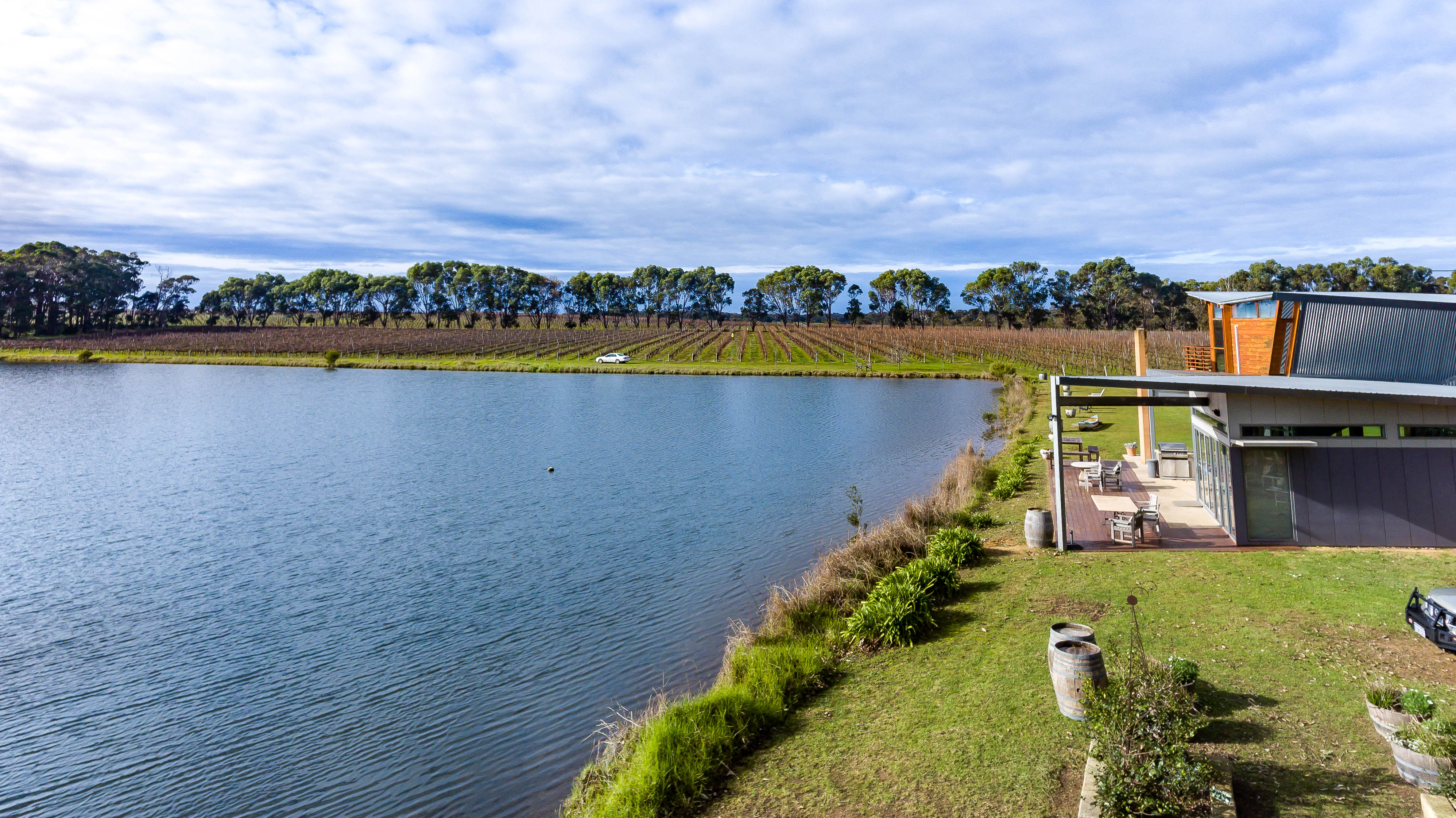 Bettenay Wines lake 